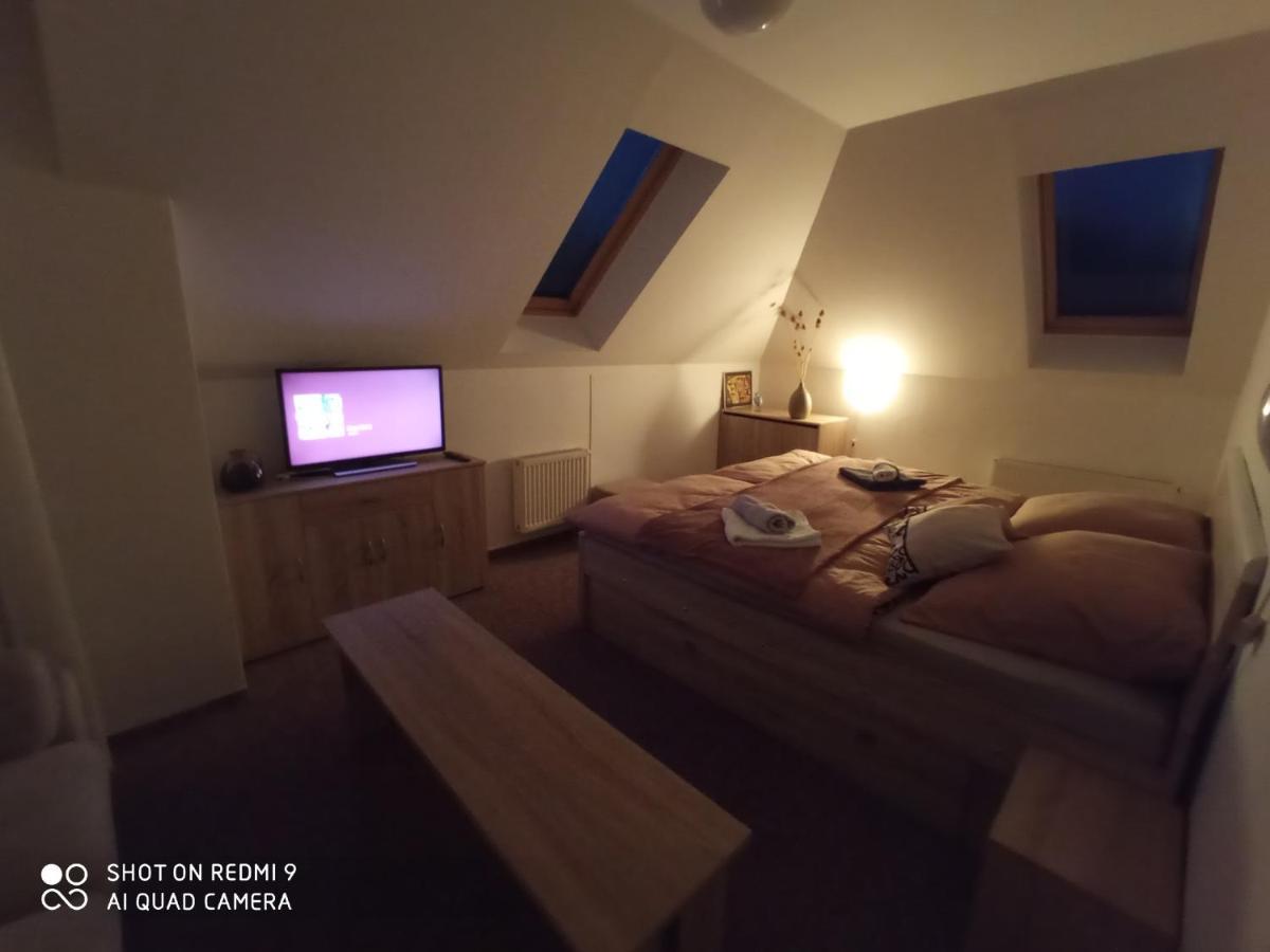 Apartman Violeta Гаррахов Экстерьер фото
